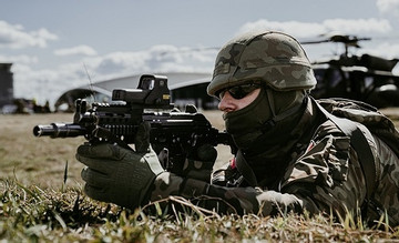 NATO chuẩn bị cho ‘chiến sự kéo dài’, đẩy mạnh chi tiêu quốc phòng