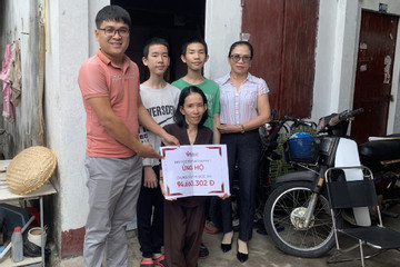 Trao gần 95 triệu đồng đến chị Nguyễn Thị Đức An ở Bà Rịa - Vũng Tàu