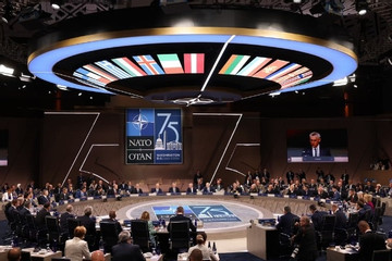 Trung Quốc lên tiếng phản đối tuyên bố chung của NATO