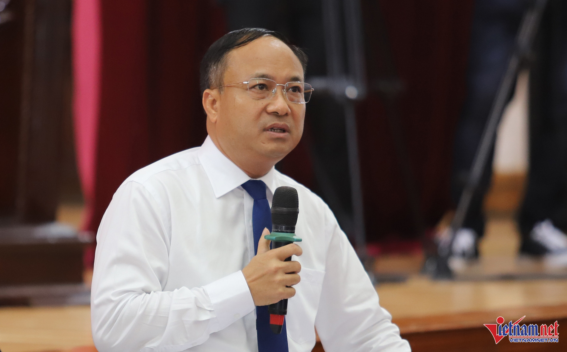 W-Ong Nguyễn Viết Hưng gđ Sở Nội vụ.jpg