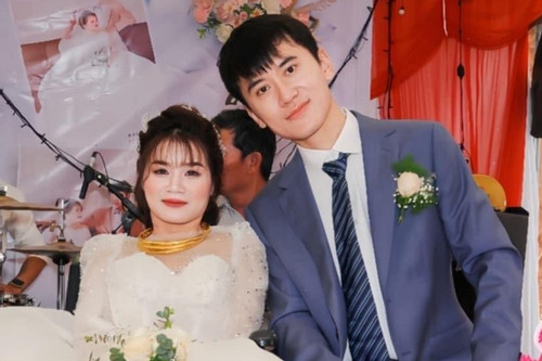 Chàng kỹ sư Trung Quốc vượt 5.000km đến cưới cô gái Việt liệt tứ chi giờ ra sao?