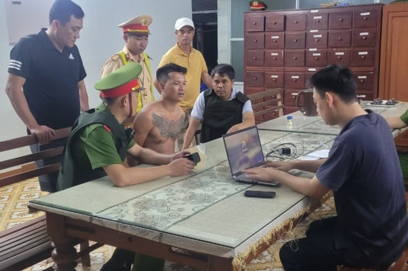 Chém chủ nợ 3.jpg