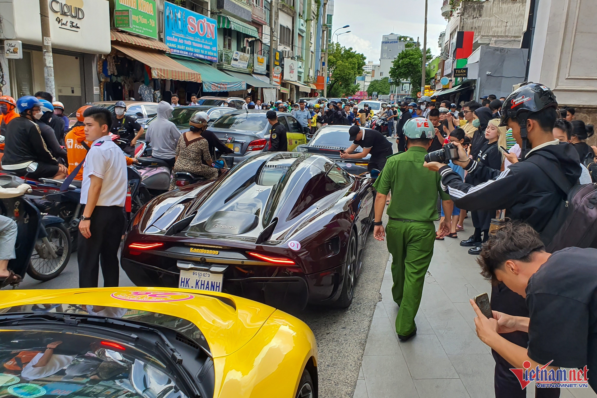 W-Koenigsegg Regera 12.jpg