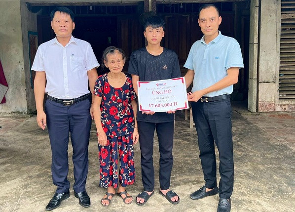 8381a3ed df2e 4a1a 83ff 4deeb65fe3db.jpg