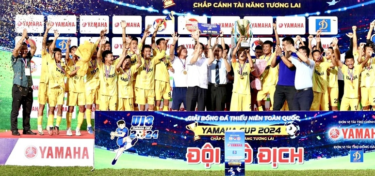 SLNA bảo vệ thành công ngôi vô địch U13 toàn quốc