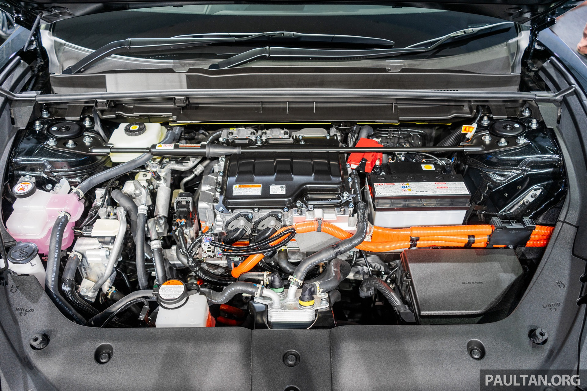 lexus rz 450e 4.jpg
