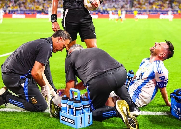 Anh bày tỏ sự đau đớn