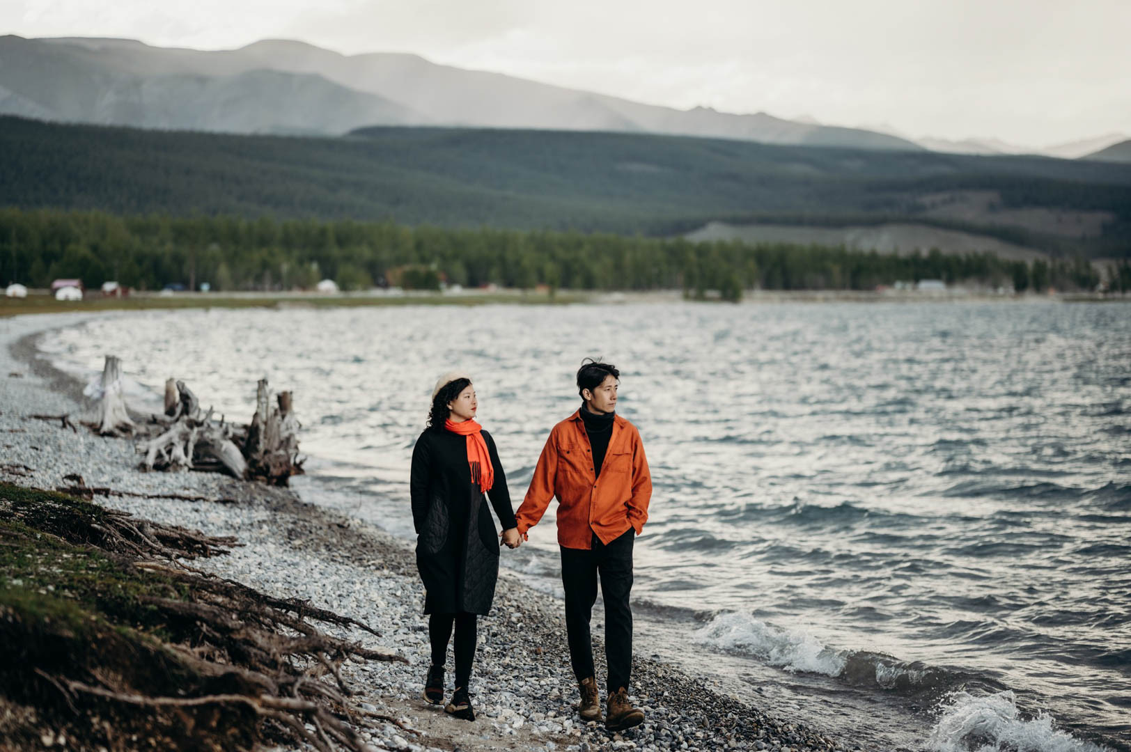 cặp đôi TPHCM.JPG