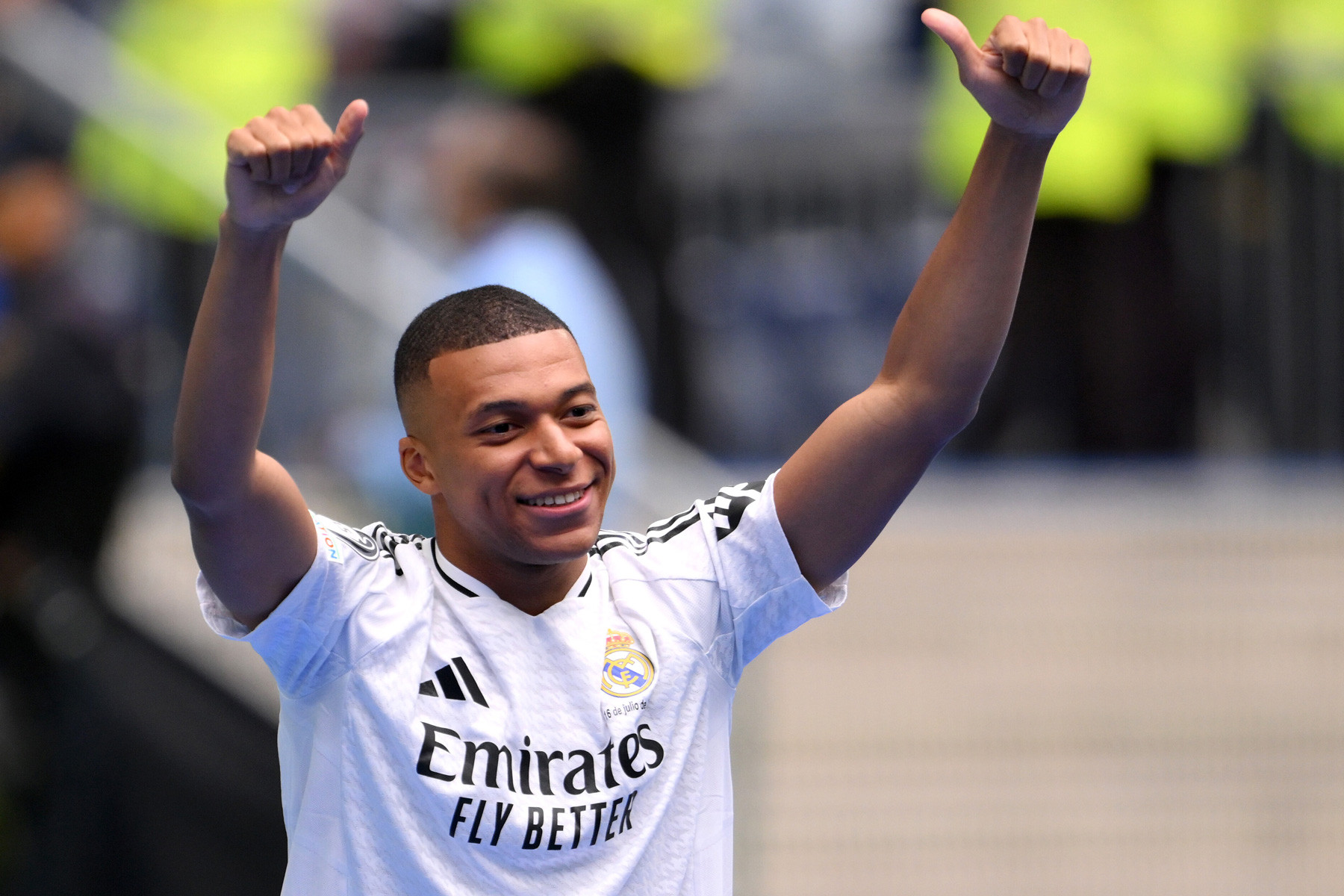Mbappe Real Madrid 2.jpg