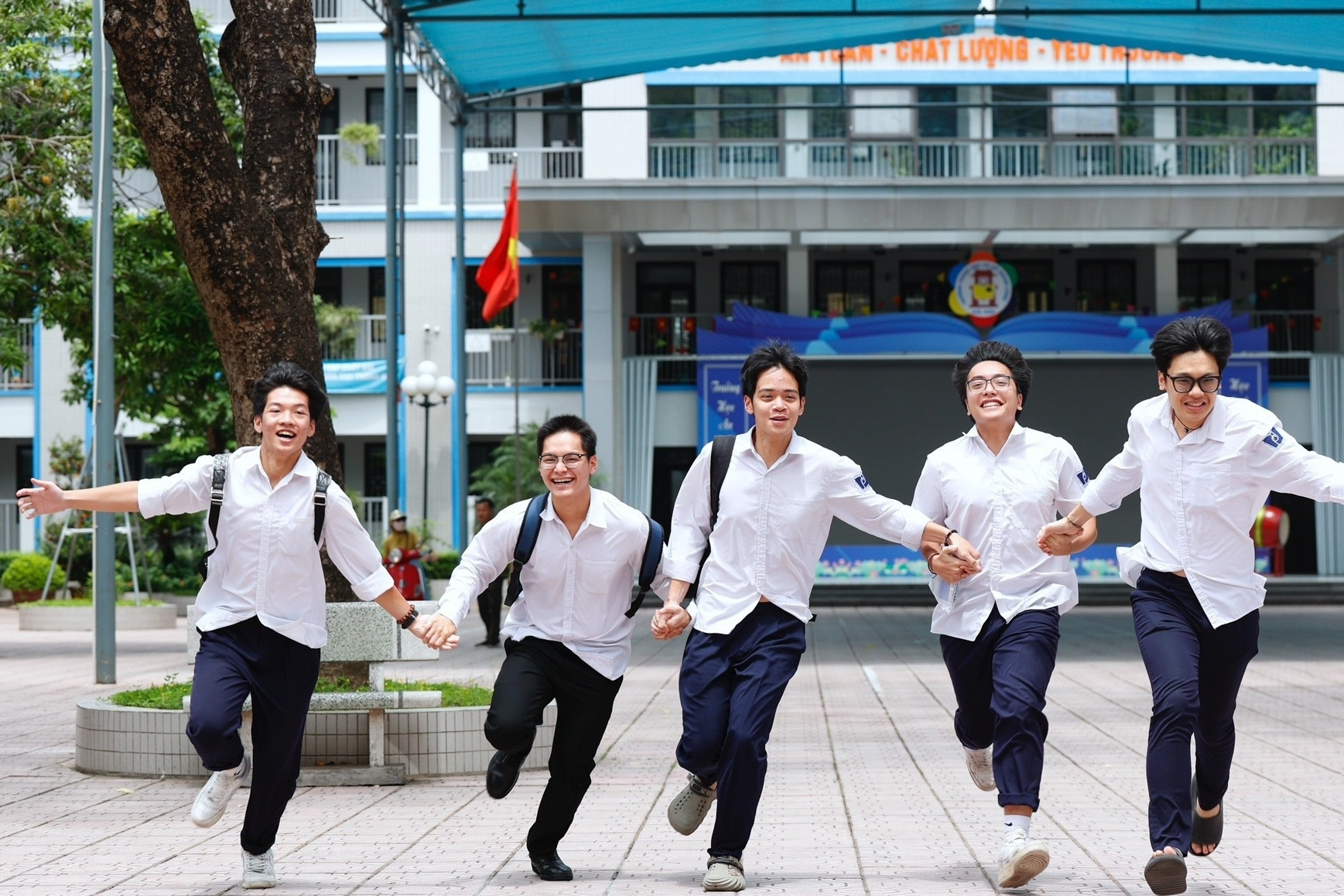 Công bố điểm thi tốt nghiệp THPT năm 2024