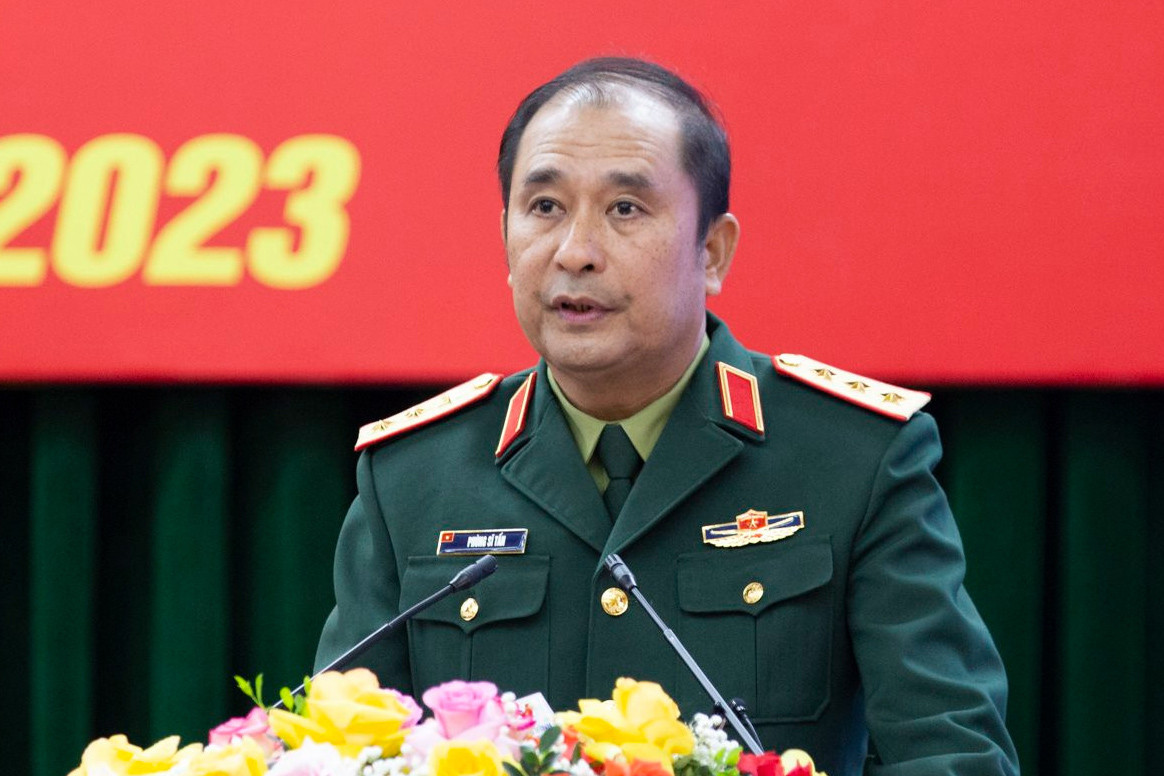tuong dong sy nguyen 2 834.jpg