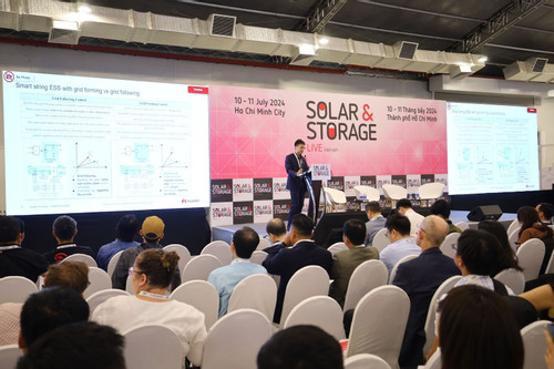 Huawei trình bày giải pháp đặc biệt ứng phó thách thức về điện mặt trời