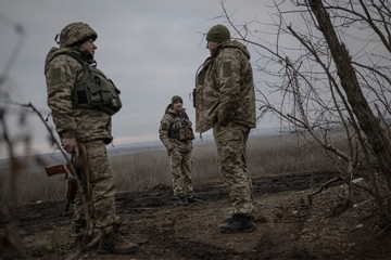 Nga bác đề xuất của đồng minh ông Trump, lính Ukraine rút khỏi bờ đông Kherson