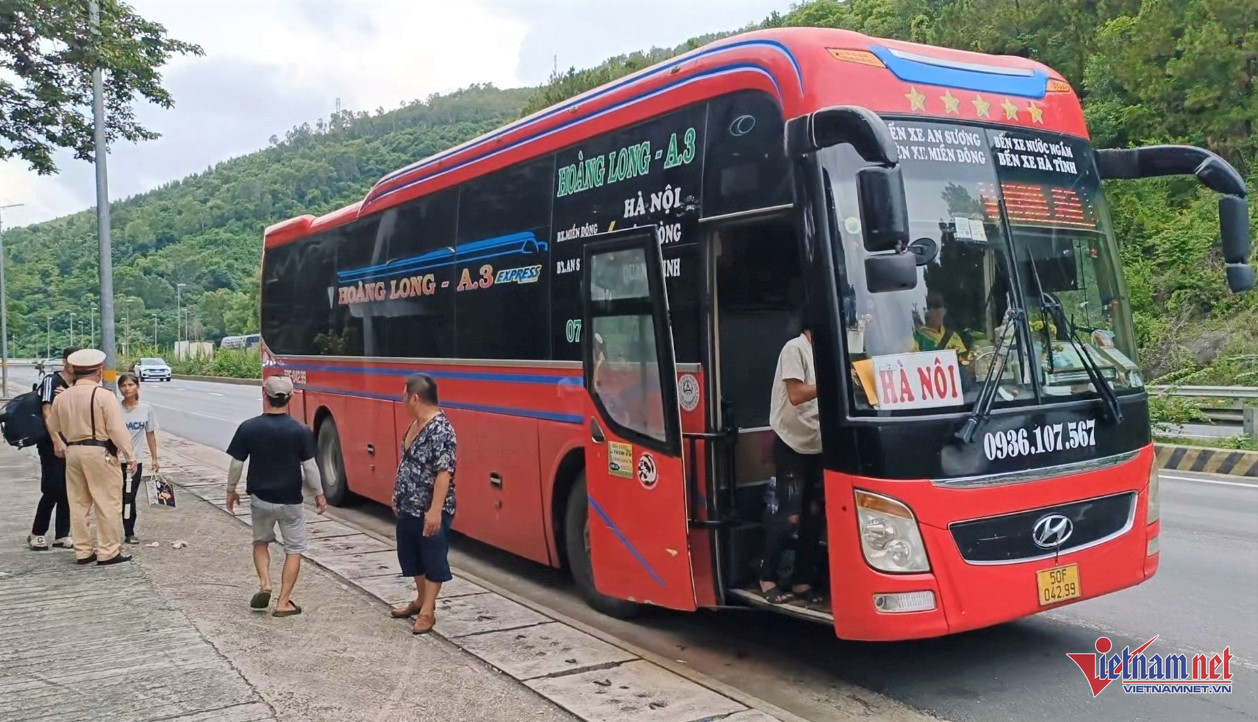 W-gia dinh ve que3.jpg