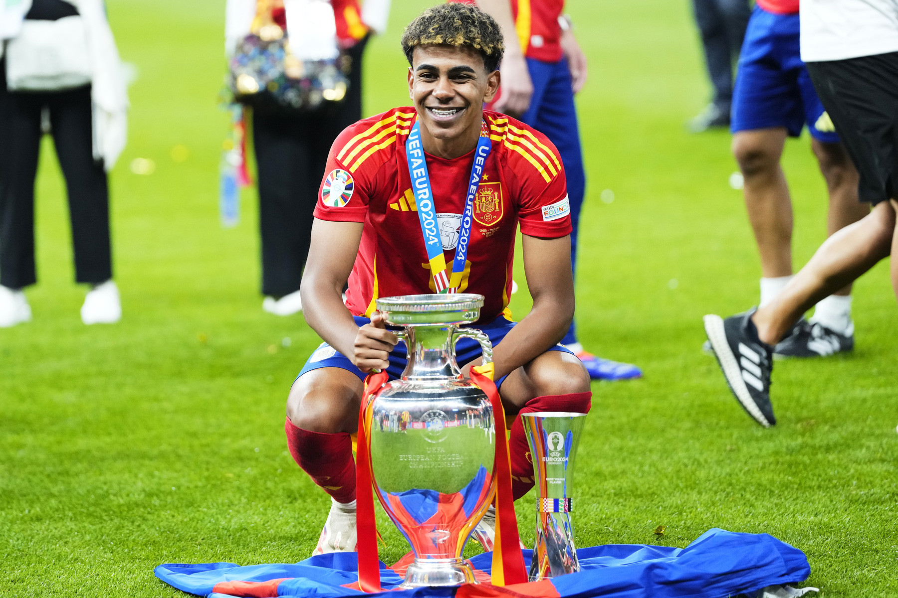 Lamine Yamal EURO 2024.jpg