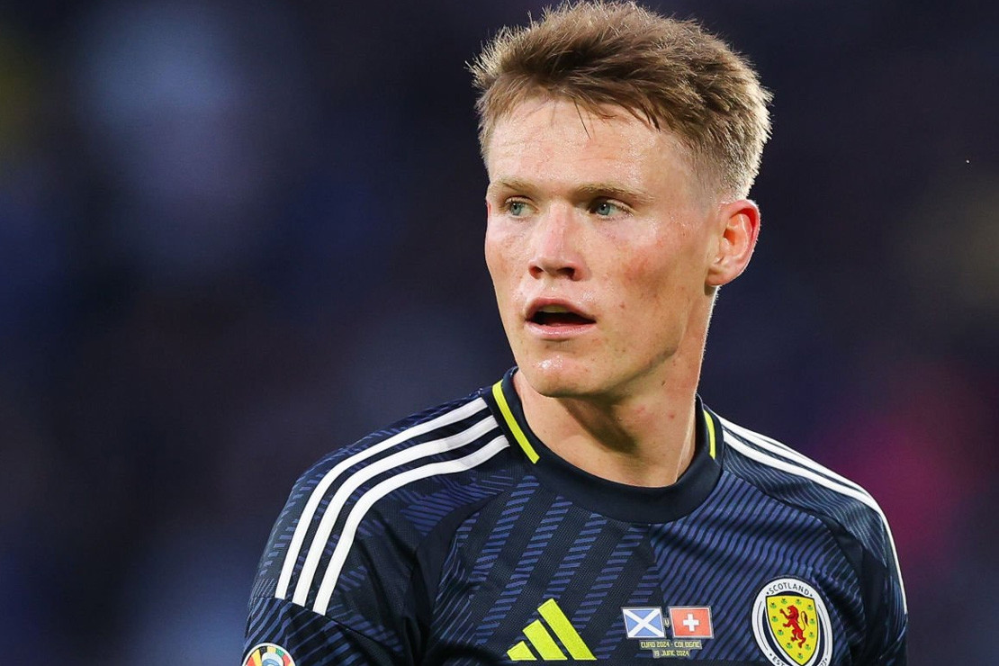 MU bán gấp McTominay, PSG mua Joao Neves