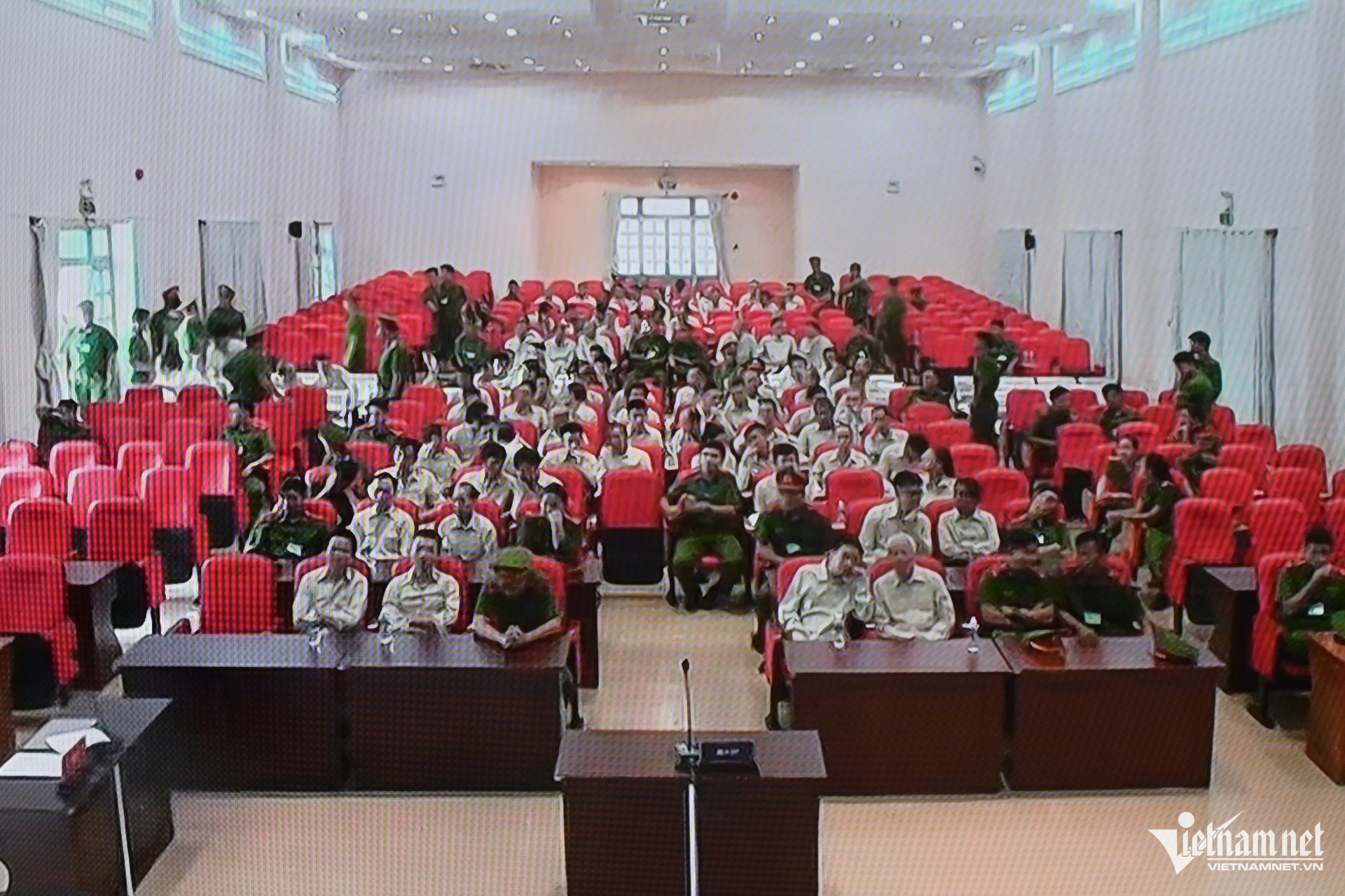 W-Đại án đăng kiểm 22.jpg