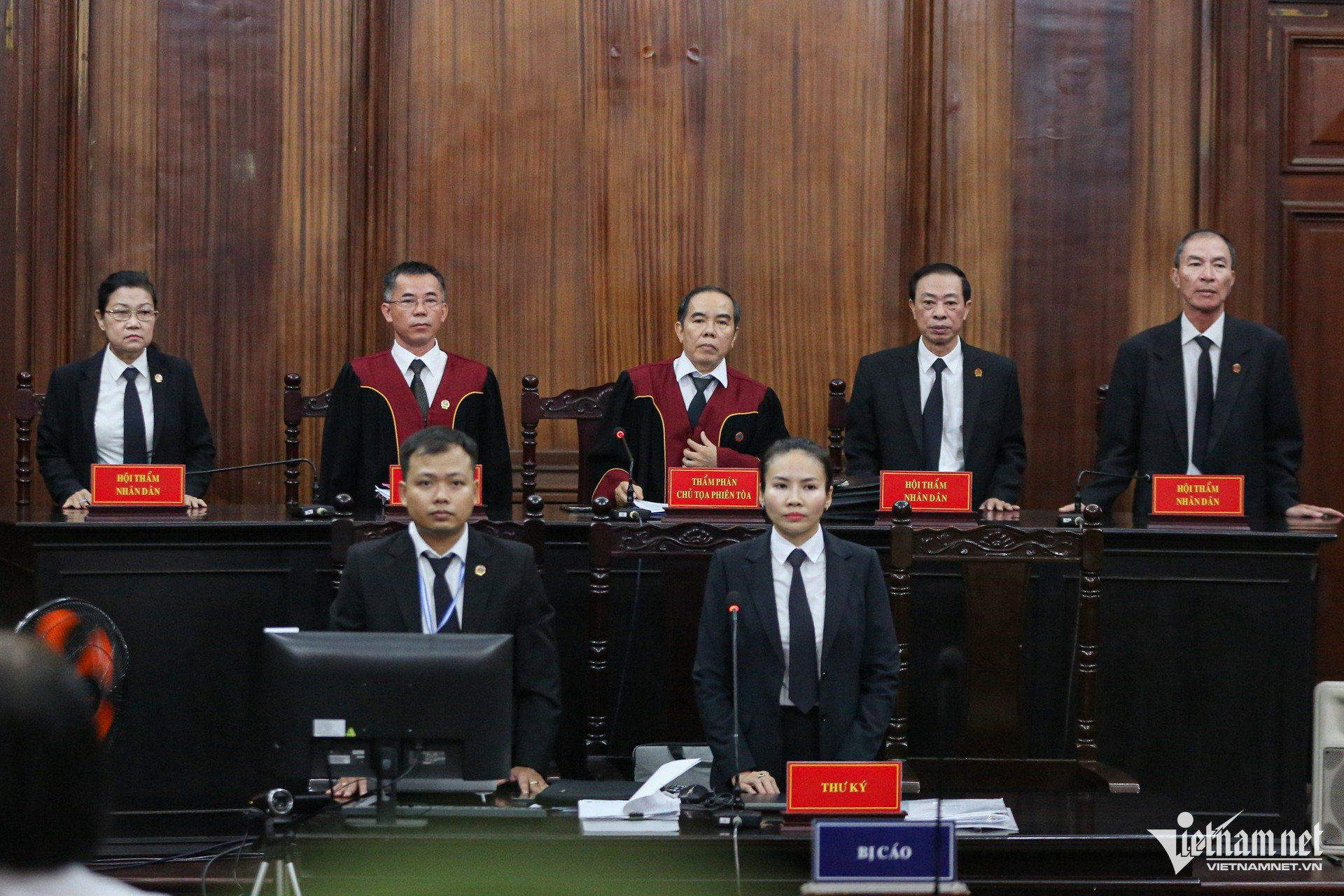 W-Đại án đăng kiểm 25.jpg