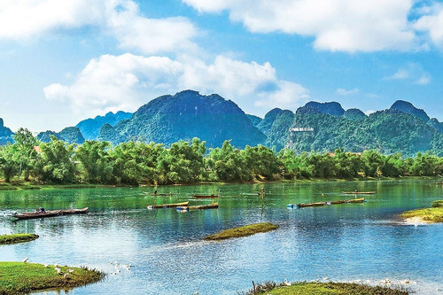 Tạp chí Mỹ ca ngợi Quảng Bình là một trong những điểm đến đẹp nhất thế giới