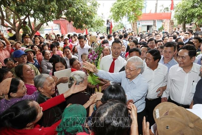 Tổng Bí thư Nguyễn Phú Trọng - Nhà lãnh đạo được nhân dân yêu mến