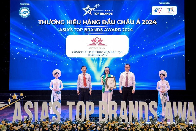 Amy Academy nhận giải thưởng Top 10 Thương hiệu hàng đầu Châu Á 2024