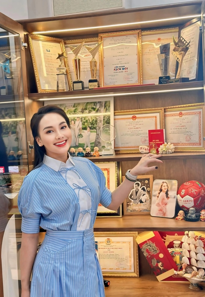 batch_dd449744427102206082915972785822664660537752564n 23054468.jpg