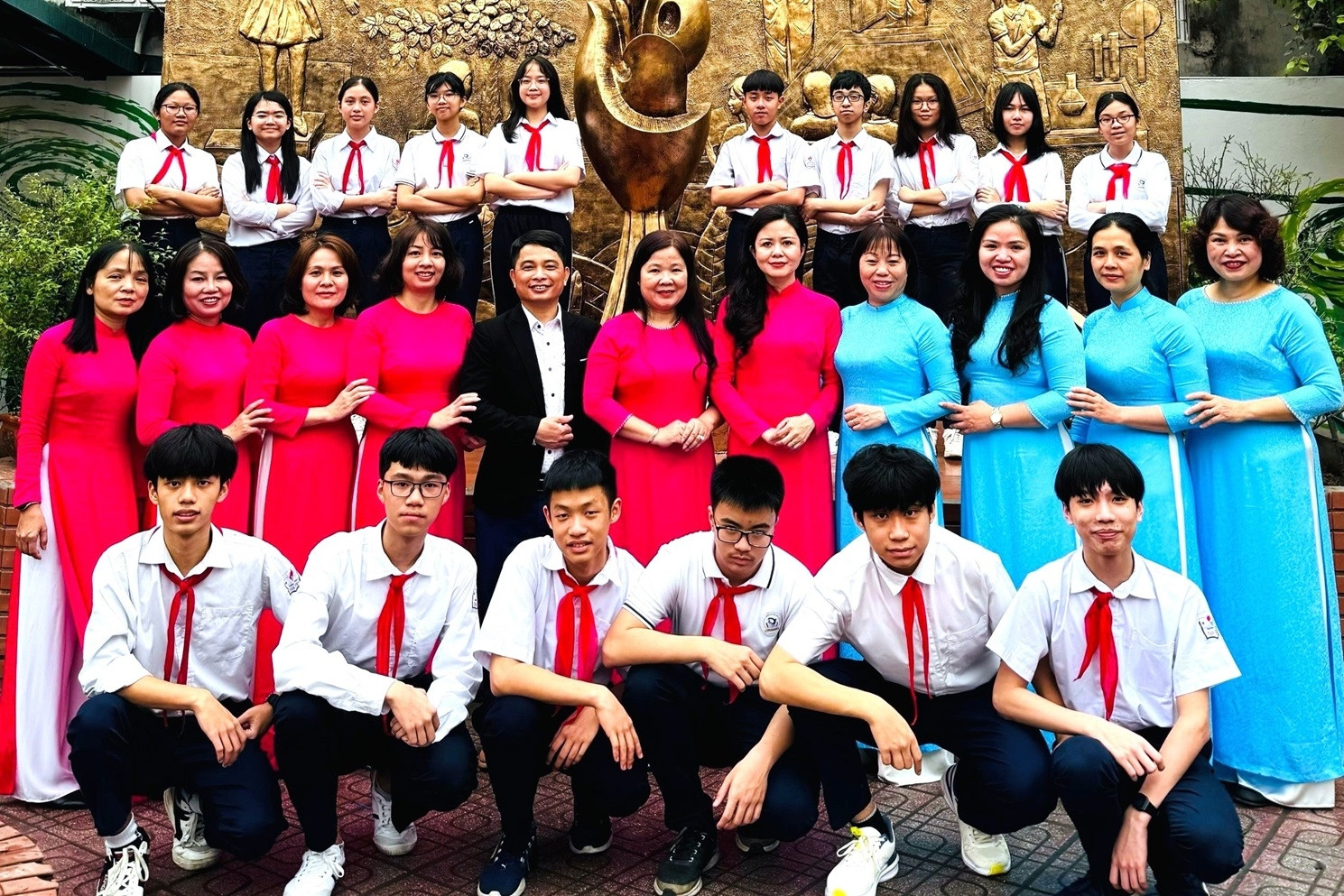 'Trường làng' ở Hà Nội có đến 44 lượt học sinh đỗ vào lớp 10 trường chuyên