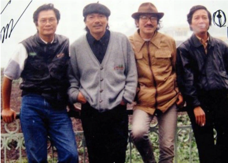 Bộ tứ sông Hồng.png