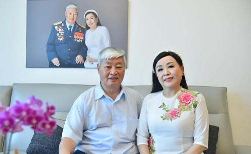 NSND Thu Hiền nhận nuôi 5 em nhỏ, tuổi 72 sống bình yên bên gia đình