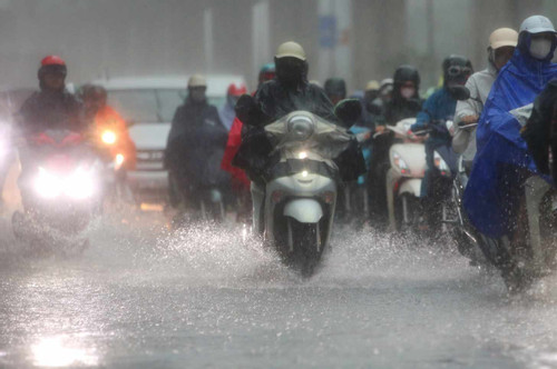 Thời tiết Hà Nội 3 ngày tới: Có đợt mưa lớn, nguy cơ ngập úng