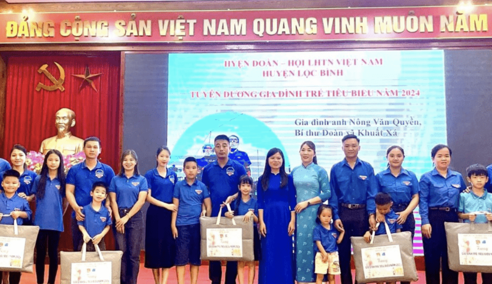 Ảnh màn hình 2024 07 19 lúc 22.30.16.png