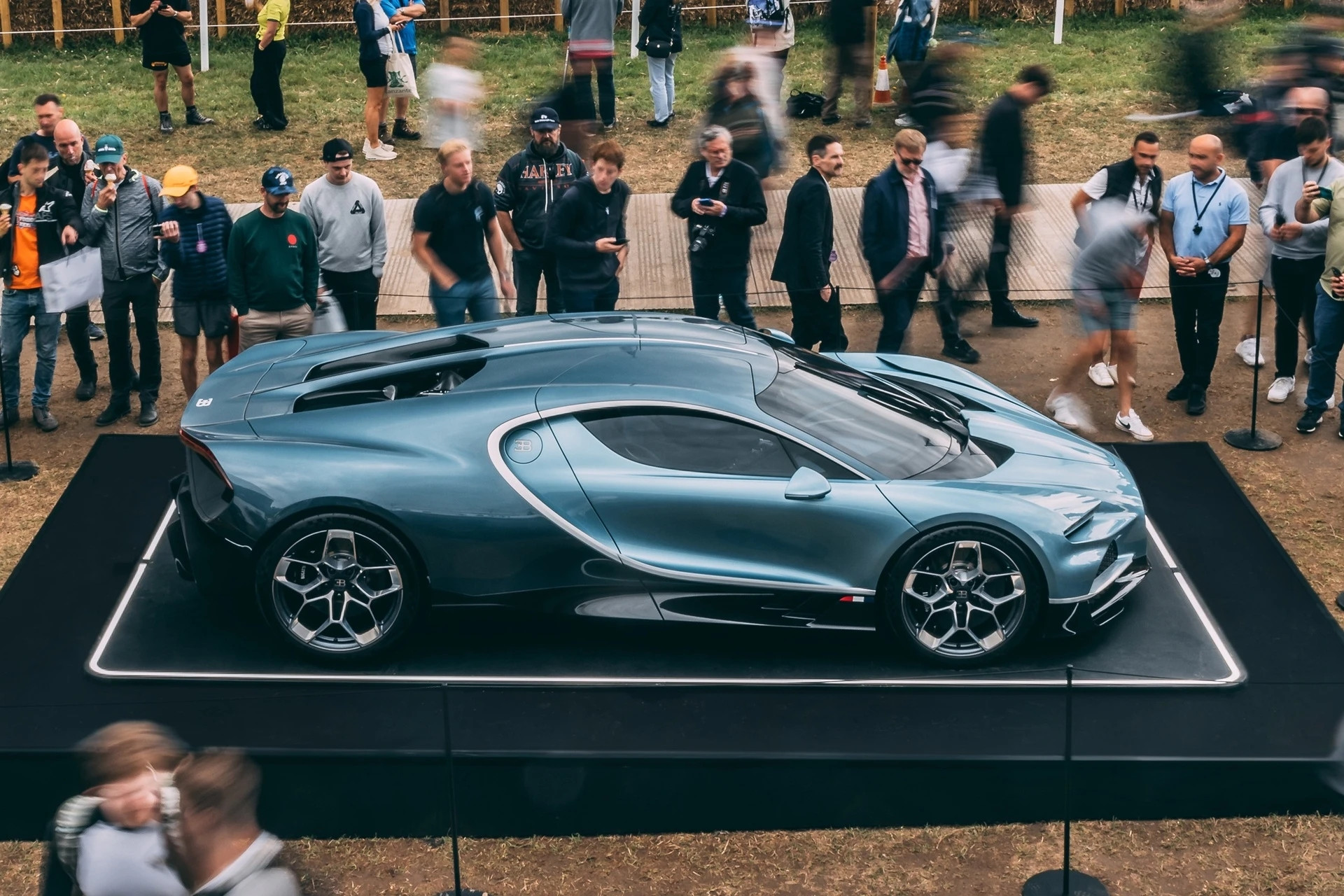 Dàn siêu xe Bugatti triệu USD tại Goodwood Festival of Speed 2024