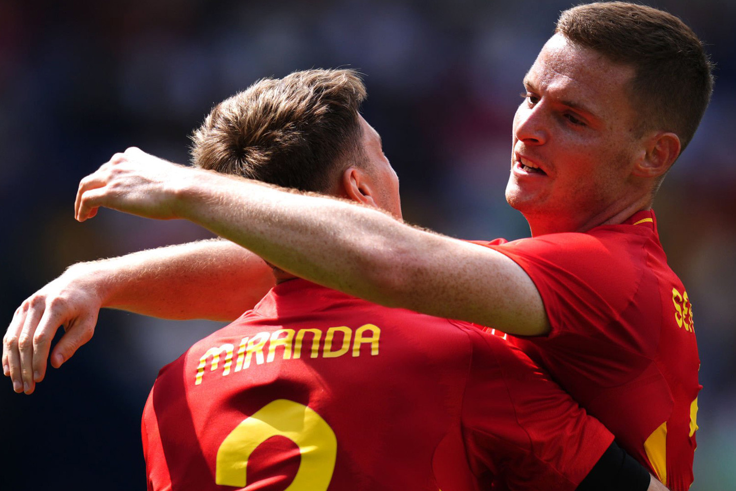 Sergio Gomez Uzbekistan Tay Ban Nha.jpg