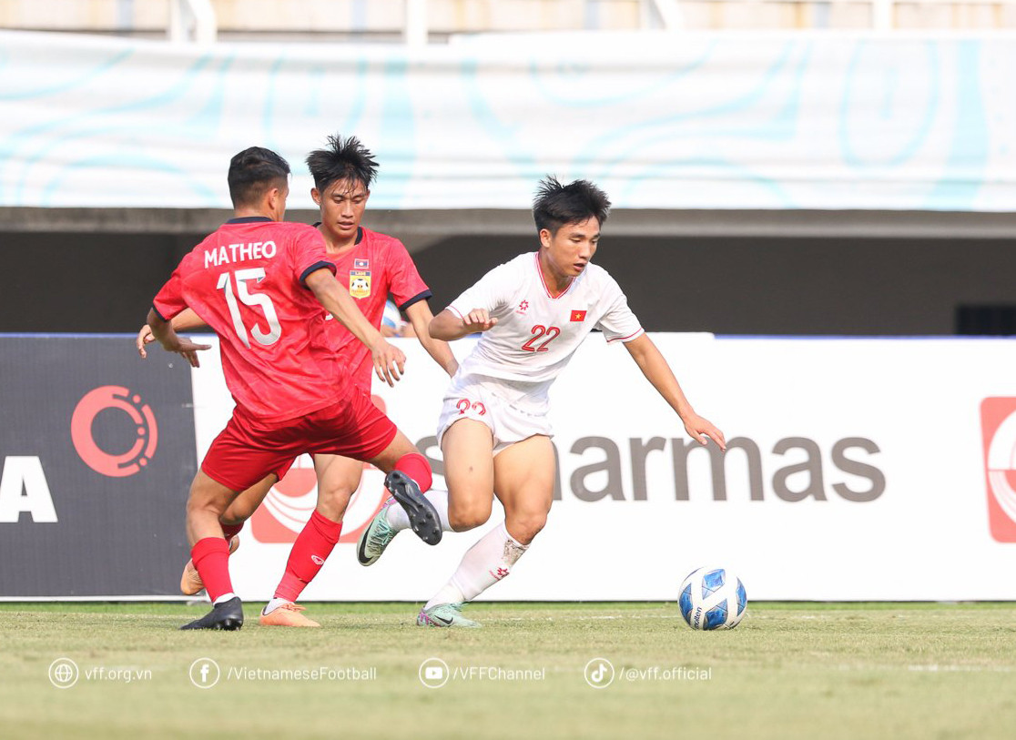 u19 viet nam lao 8.jpg