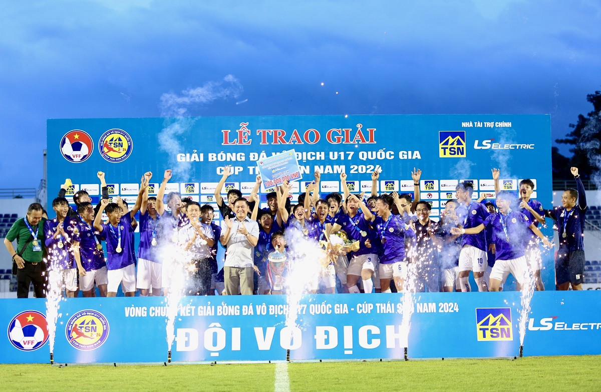 U17 Ha Noi vo dich.jpg