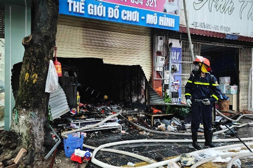 Bản tin sáng 3/7: Cháy nhà ở kết hợp kinh doanh đồ chơi xe điện ở Hà Nội