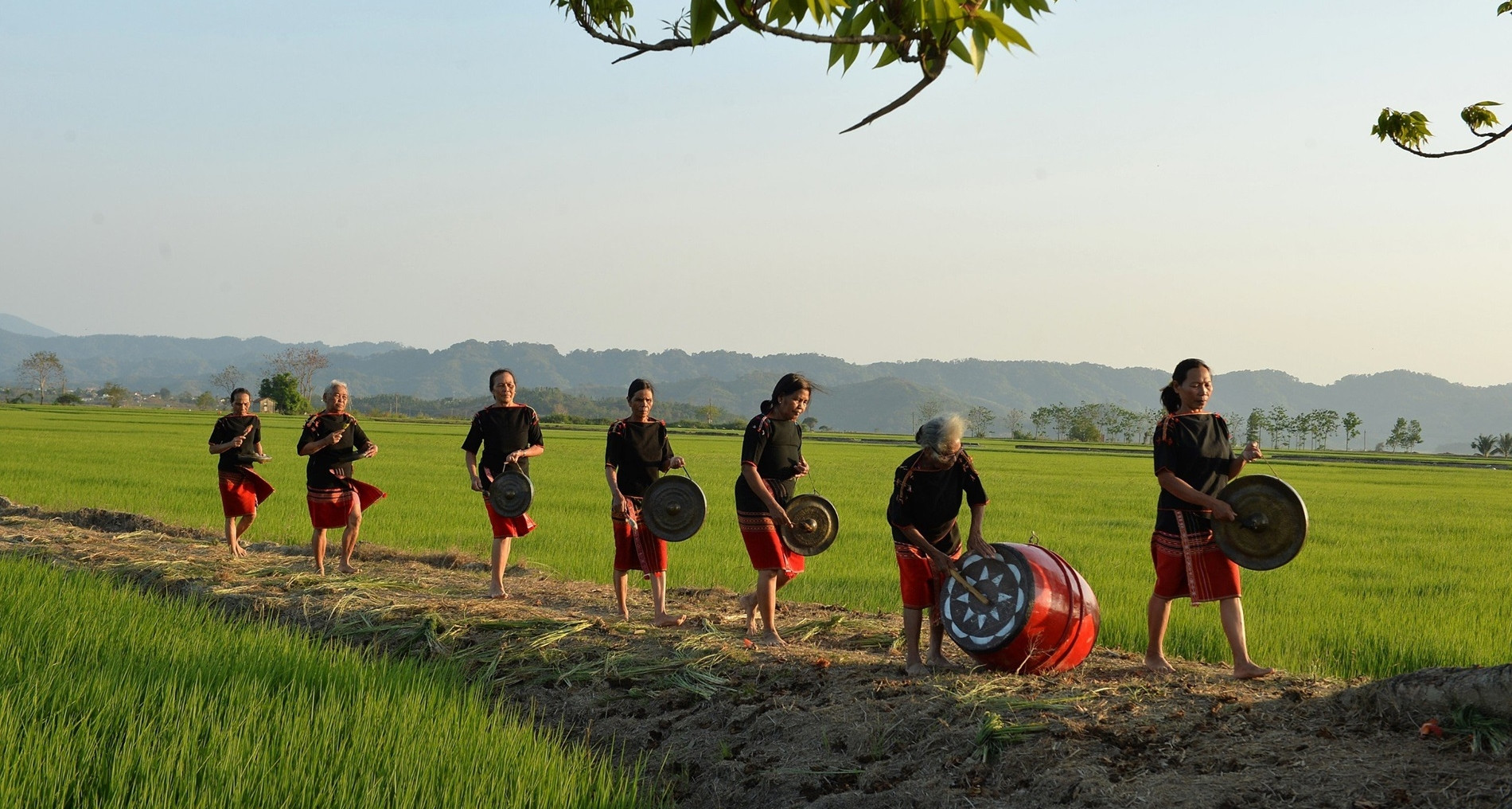 Ơi Krông Ana! Có nghe tiếng chiêng đêm trước