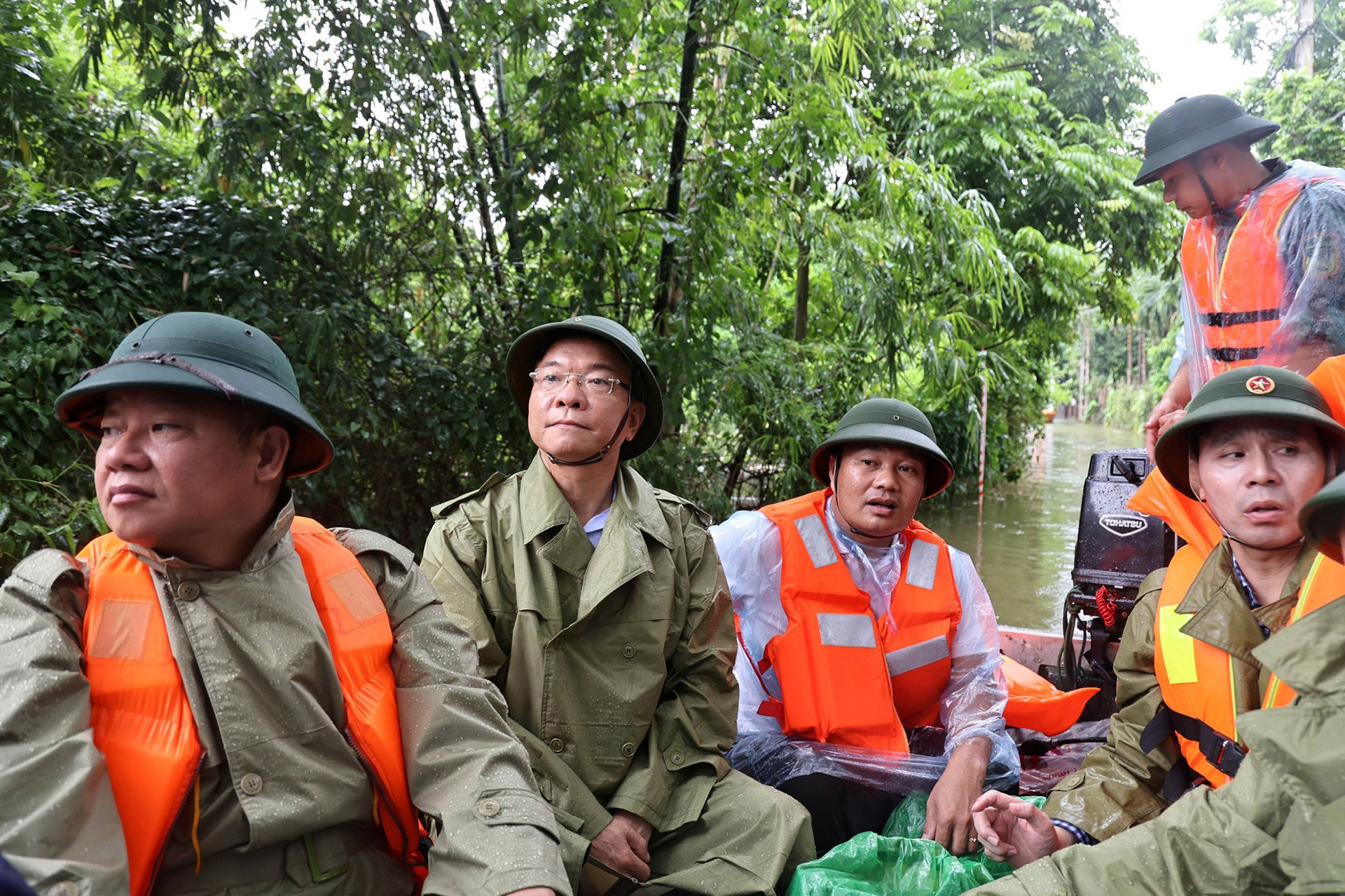 Phó Thủ tướng yêu cầu sơ tán dân ở nơi không an toàn vùng 'rốn lũ’ Hà Nội