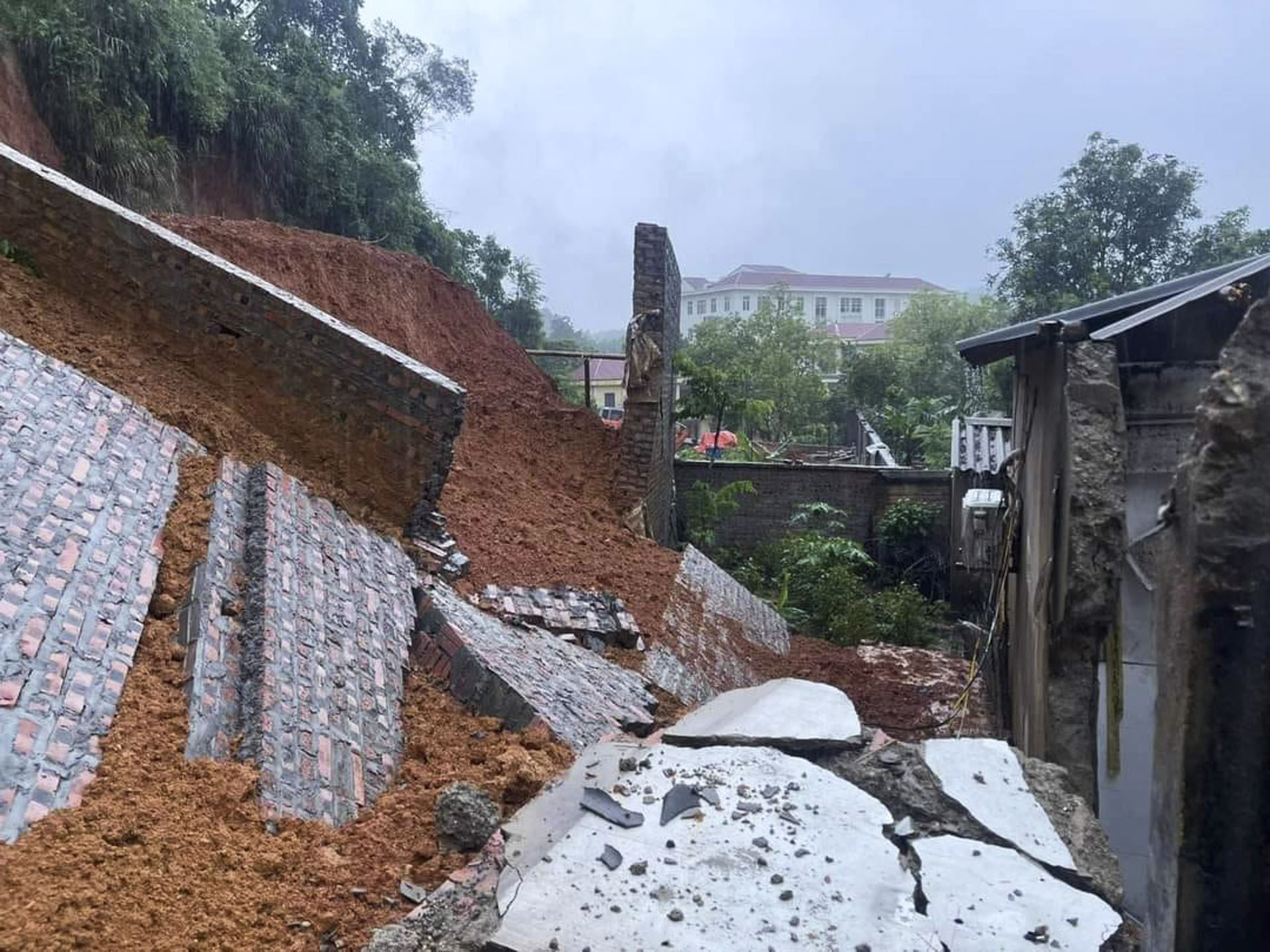 mưa ngập thái nguyên_2.JPG