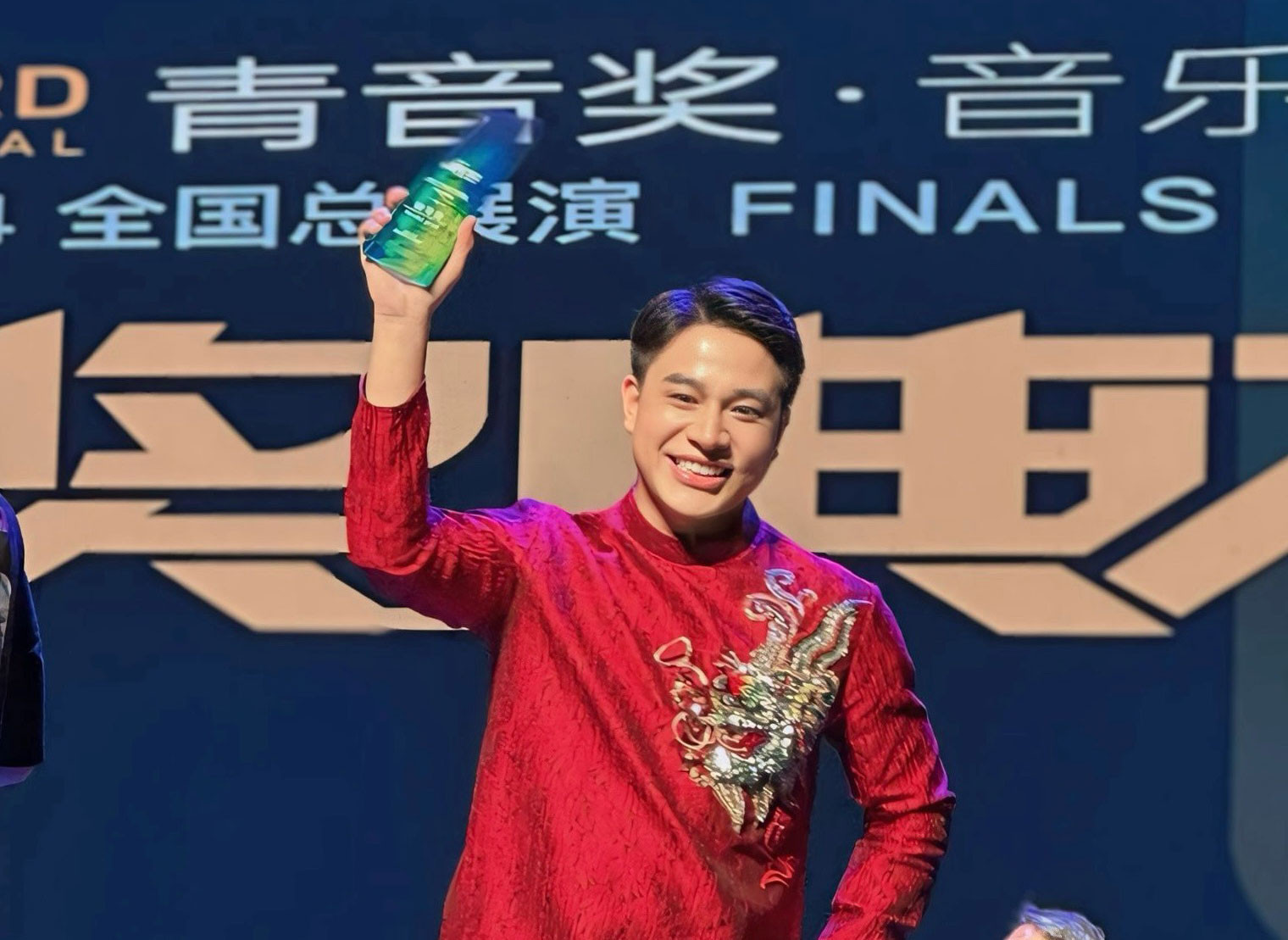 tunganh3.jpg