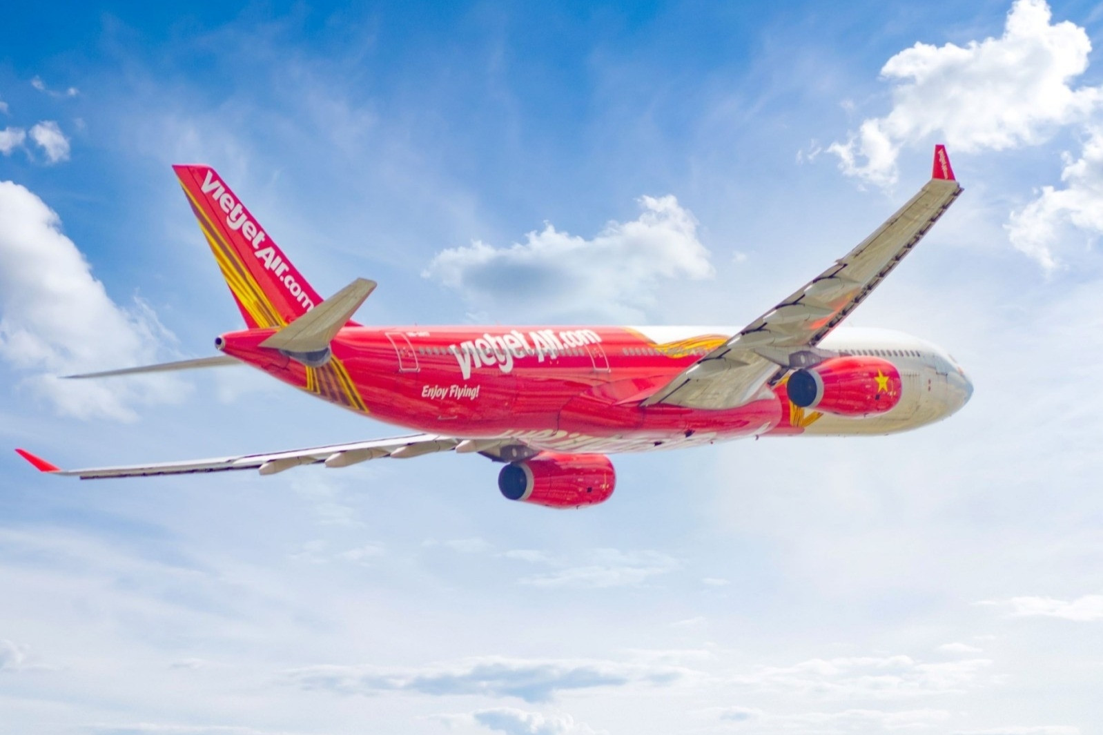 Vietjet đón hành khách thứ 200 triệu, công bố đường bay Ahmedabad - Đà Nẵng