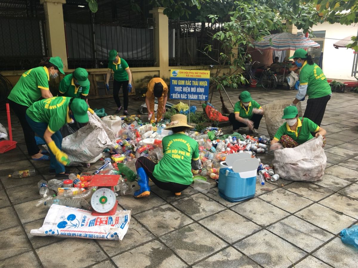 19. phân loại rác tạp chí môi trường.jpg