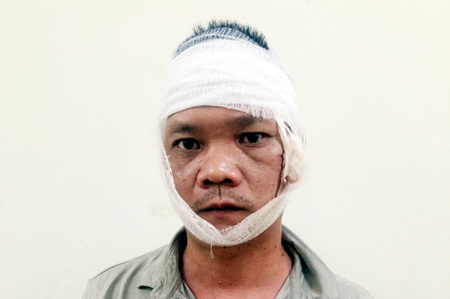 Bắt tạm giam 'nghịch tử' sát hại bố ở Hà Nội