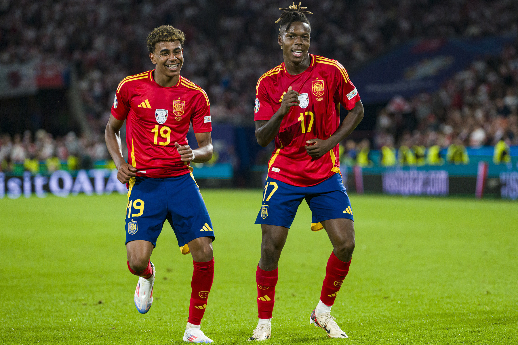 Lamine Yamal Nico Williams Georgia.jpg