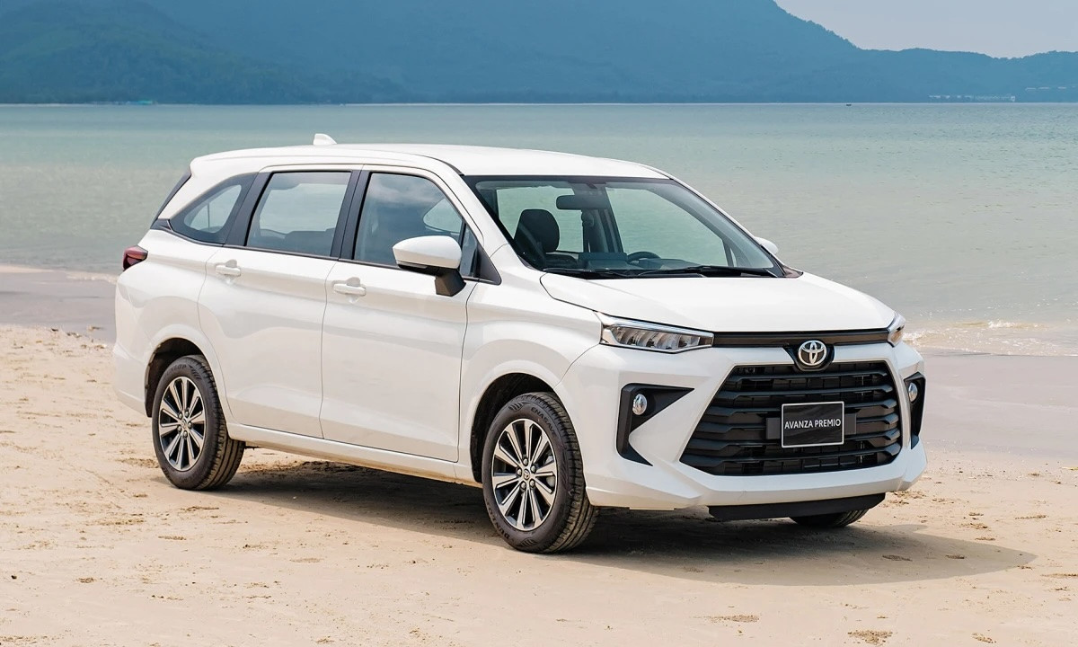 toyota avanza.jpeg