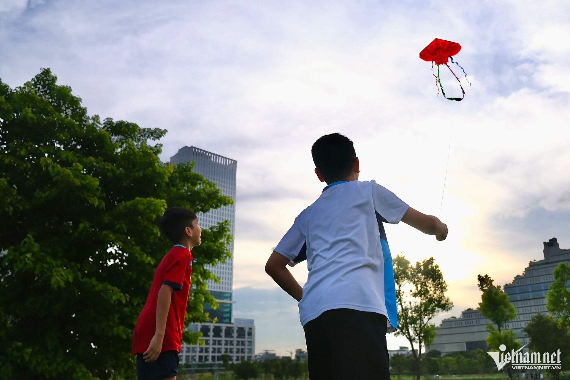 W-Công viên Mễ Trì.jpg