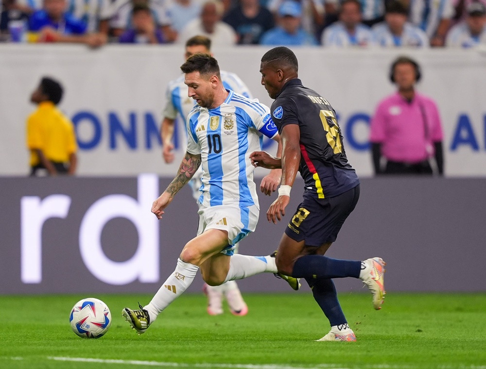 Argentina Messi 1.jpg