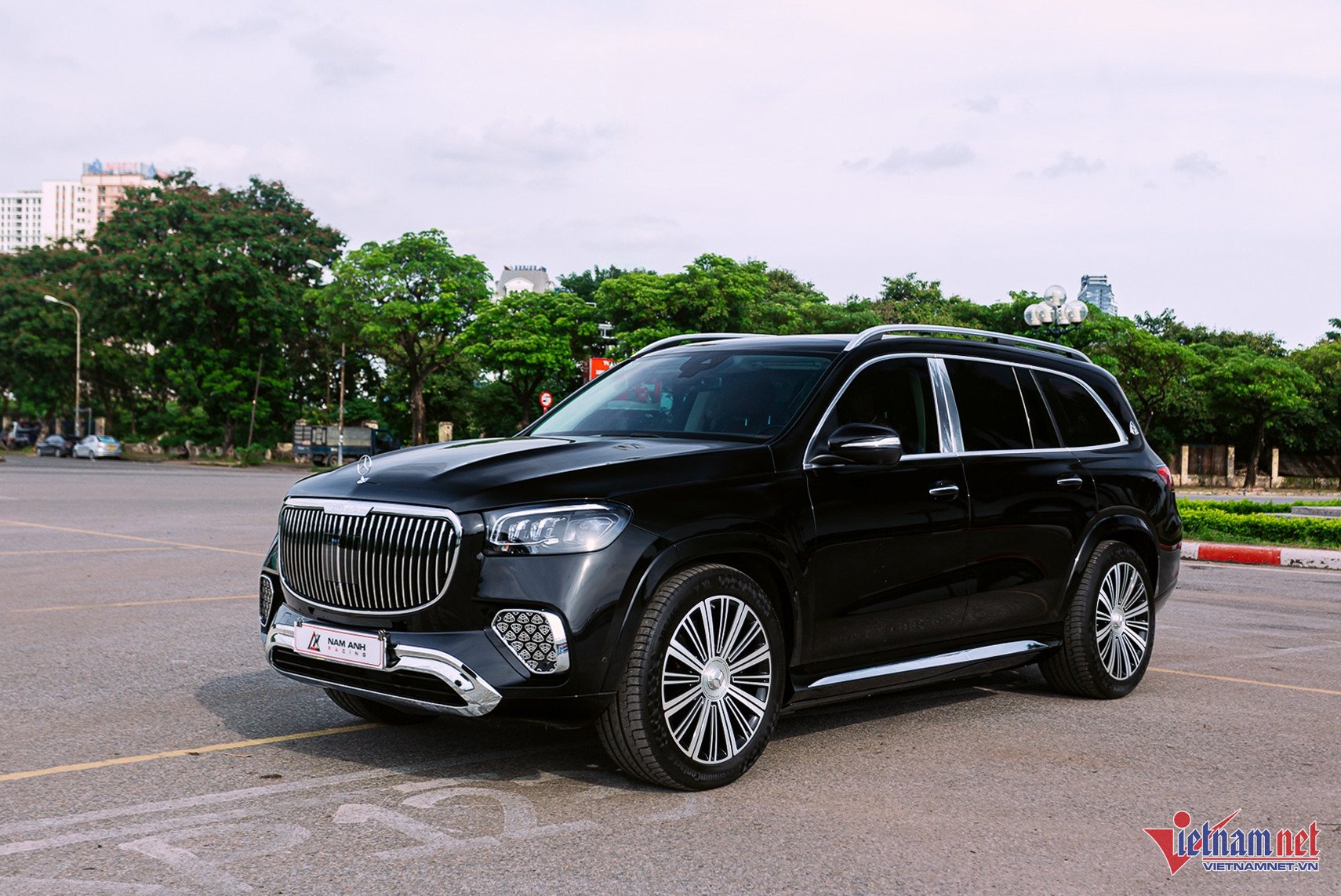 W-gls maybach 2024 4.jpg