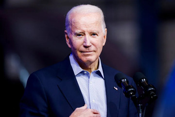 Ông Biden nói về ‘đêm tồi tệ’, quyết không từ bỏ tranh cử vào Nhà Trắng