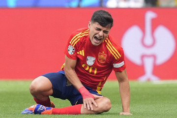 Tây Ban Nha tổn thất nặng sau trận thắng Đức